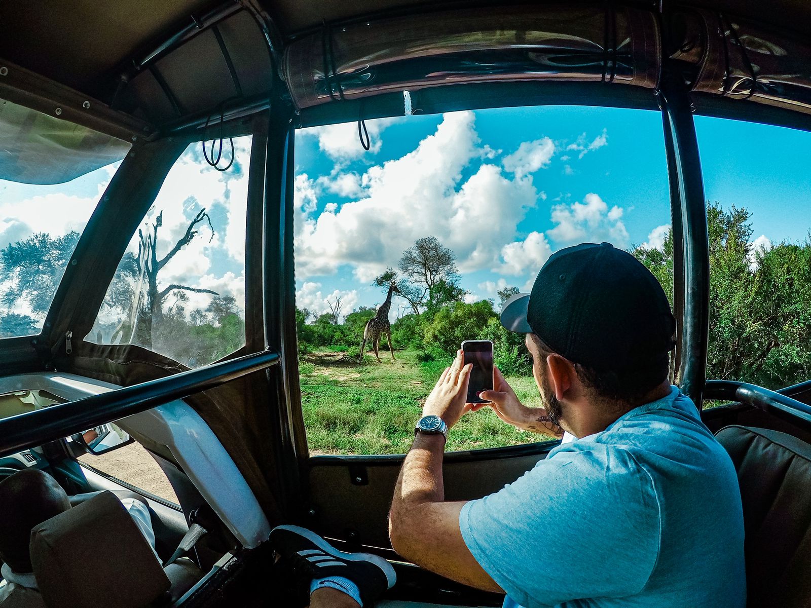 imagem de tiago lopes do viajando de novo